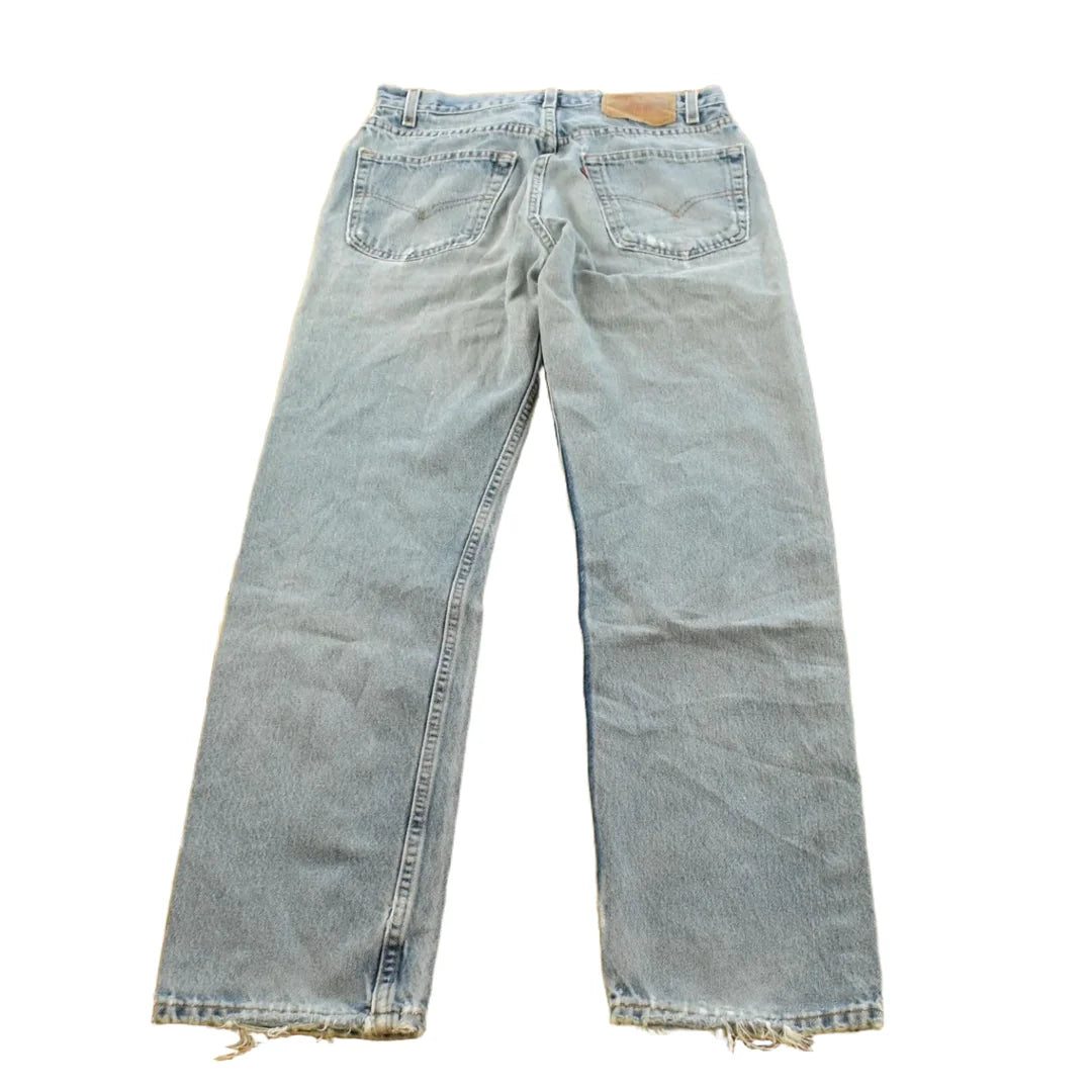 Vintage 1990s Levi's 505 Regular Straight Fit Denim Blue Jeans Men's 32 x 29 from propervintagecanada