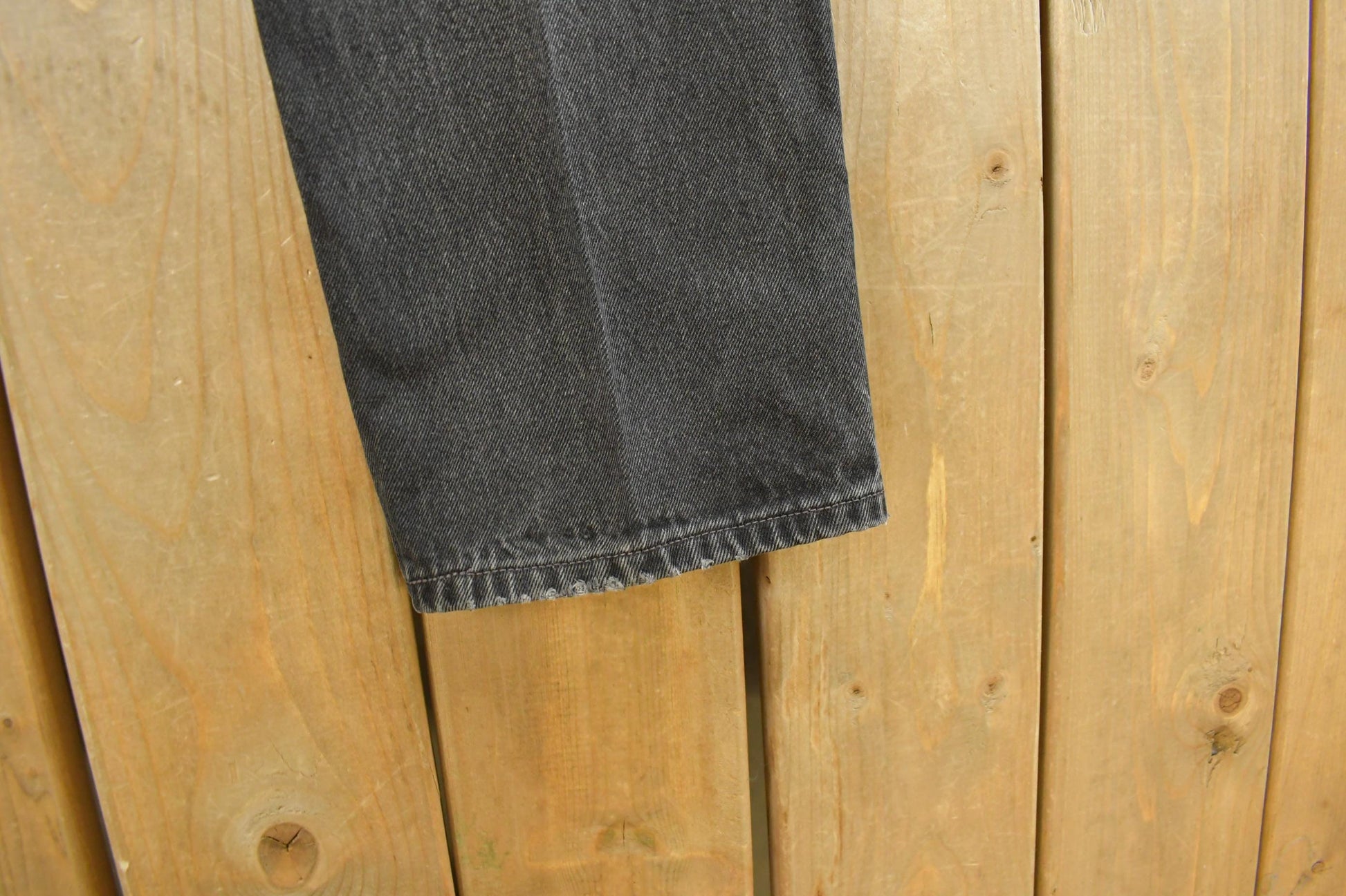Vintage 1990s Levi's 505 Regular Straight Fit Starched Denim Jeans Men's Men's 32 x 30 from propervintagecanada