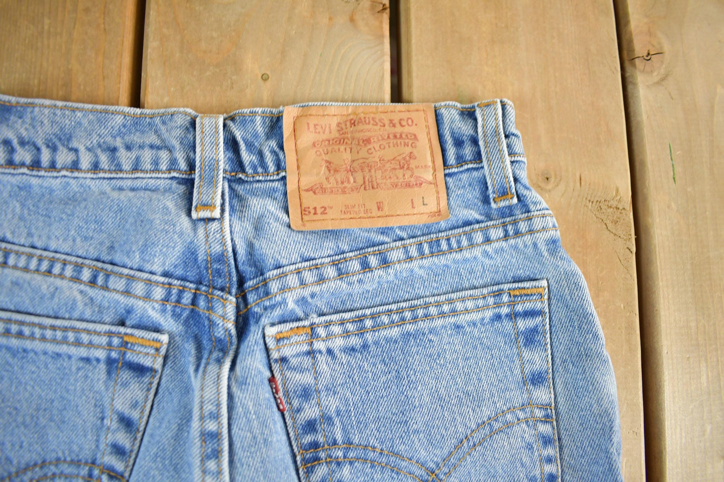 Vintage 1990s Levi's 512 Denim Jeans Women's 25 x 32 from propervintagecanada