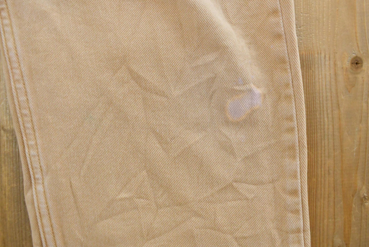 Vintage 1990s Levi's 514 Straight Fit Pants Men's 34 x 30 from propervintagecanada