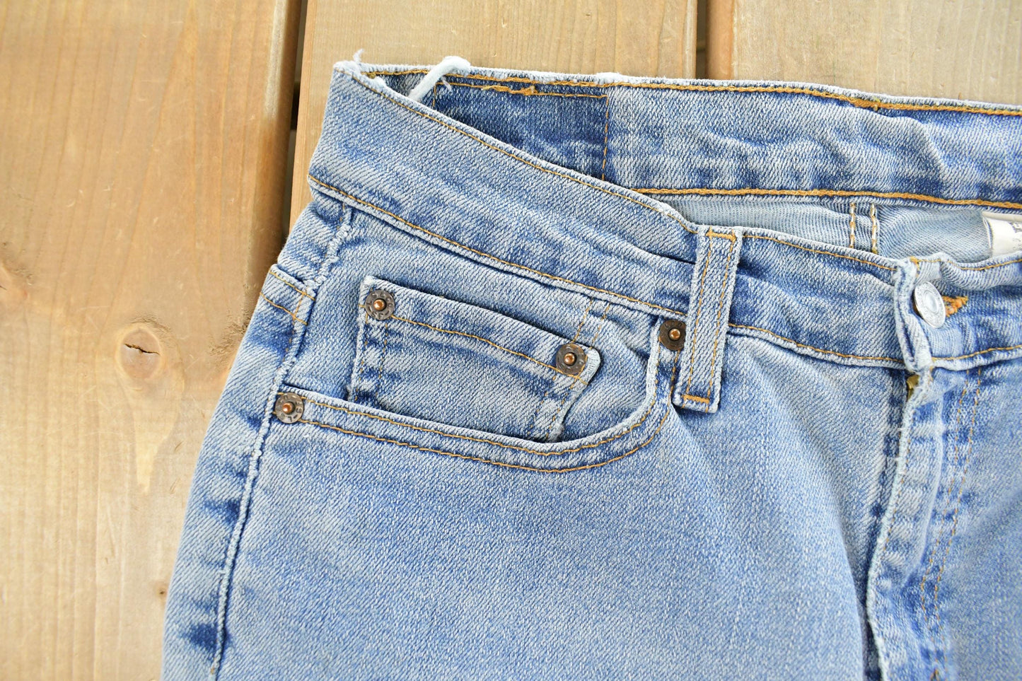 Vintage 1990s Levi's 515 Bootcut Lowrise Denim Jeans Women's 29 x 29 from propervintagecanada