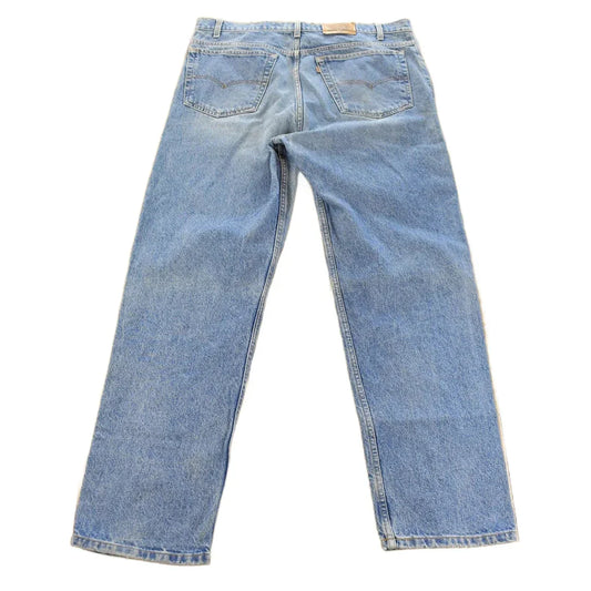 Vintage 1990s Levi's 540 Relaxed Fit Denim Jeans Men's 39 x 33 / 90s Levi's / Distressed Sun Faded Jeans from propervintagecanada