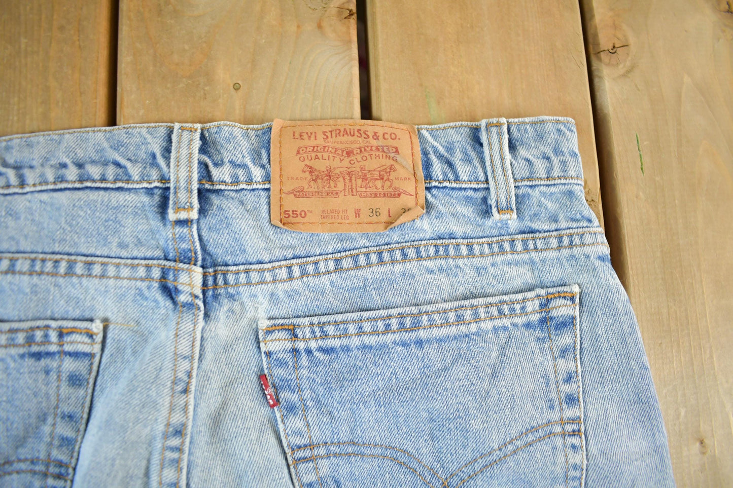 Vintage 1990s Levi's 550 Denim Jeans Men's 34 x 30 from propervintagecanada