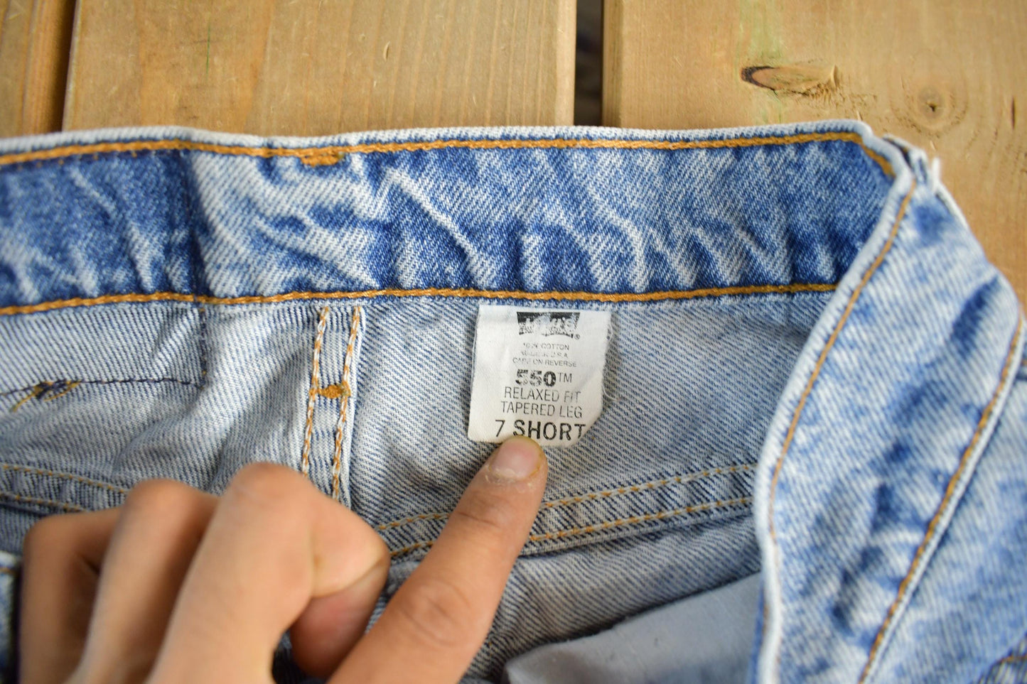 Vintage 1990s Levi's 550 Denim Jeans Women's 28 x 29 from propervintagecanada