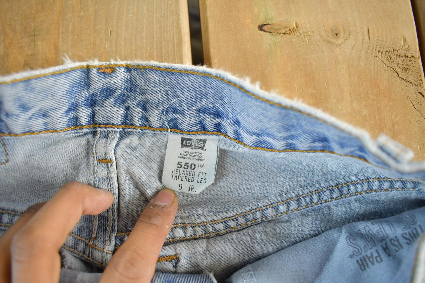 Vintage 1990s Levi's 550 Denim Jeans Women's 28 x 31