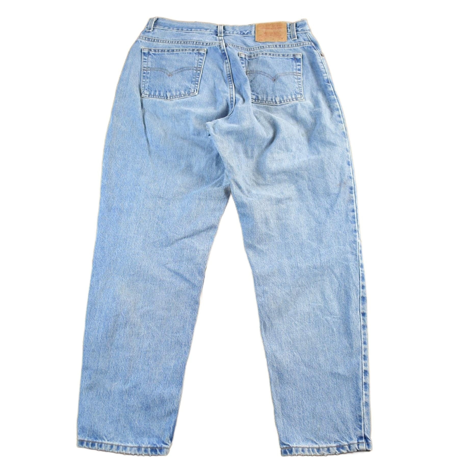 Vintage 1990s Levi's 550 Denim Jeans Women's 34 x 30 from propervintagecanada