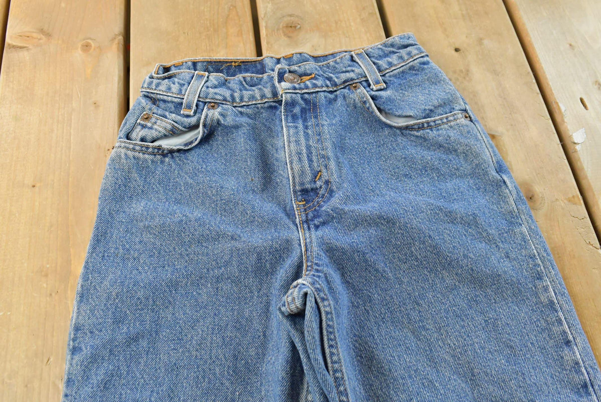 Vintage 1990s Levi's 550 Regular Fit Denim Blue Jeans Youth 22 x 24.5 from propervintagecanada