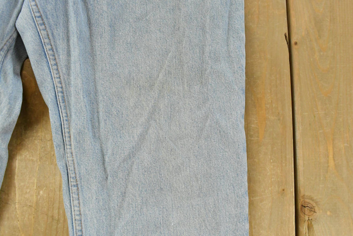 Vintage 1990s Levi's 550 Relaxed Fit Denim Jeans Men's 34 x 32 from propervintagecanada