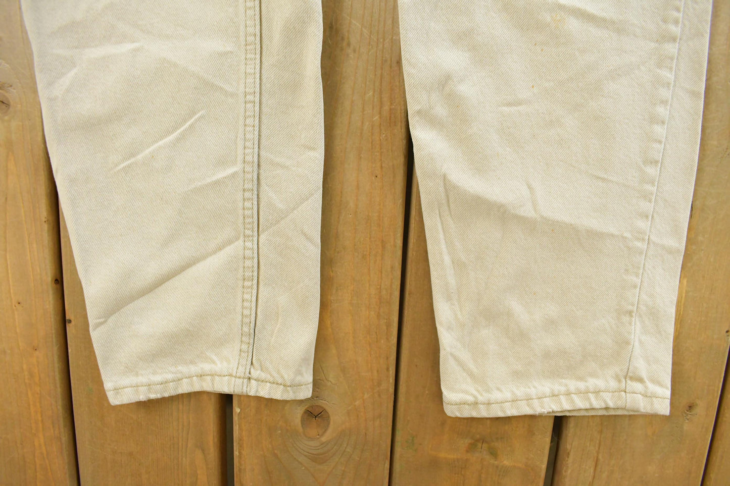 Vintage 1990s Levi's 550 Relaxed Tapered Denim Jeans Men's 35 x 31 from propervintagecanada