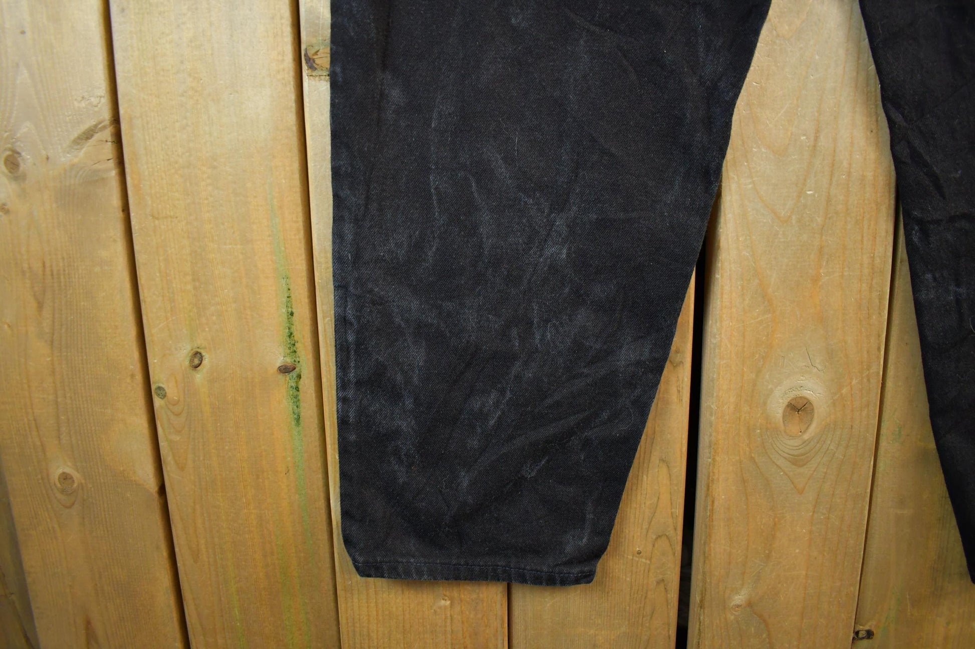 Vintage 1990s Levi's 560 Denim Jeans Men's 36 x 30 from propervintagecanada