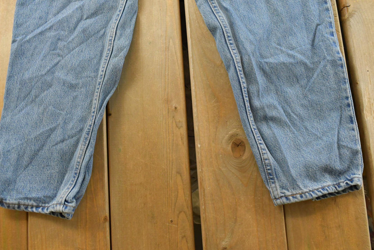 Vintage 1990s Levi's 560 Loose Fit Denim Blue Jeans Men's 30 x 32 from propervintagecanada