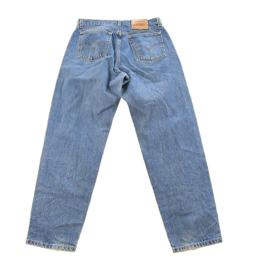 Vintage 1990s Levi's 560 Loose Straight Denim Jeans Women's 32 x 31 from propervintagecanada