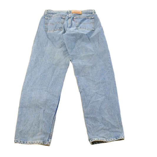 Vintage 1990s Levi's 560 Loose Straight Denim Jeans Women's 32 x 31 from propervintagecanada