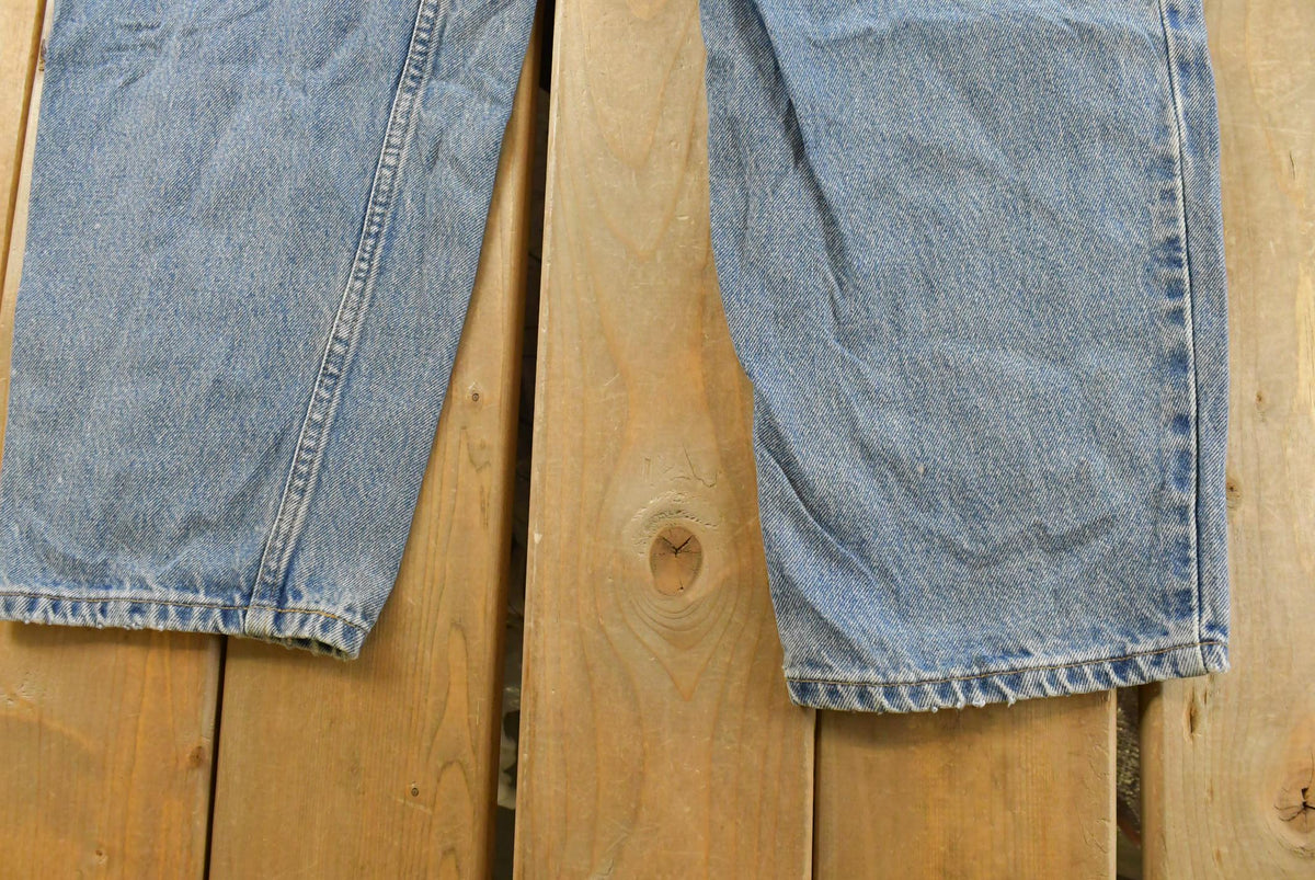 Vintage 1990s Levi's 560 Loose Tapered Denim Blue Jeans Men's 36 x 31.5 from propervintagecanada