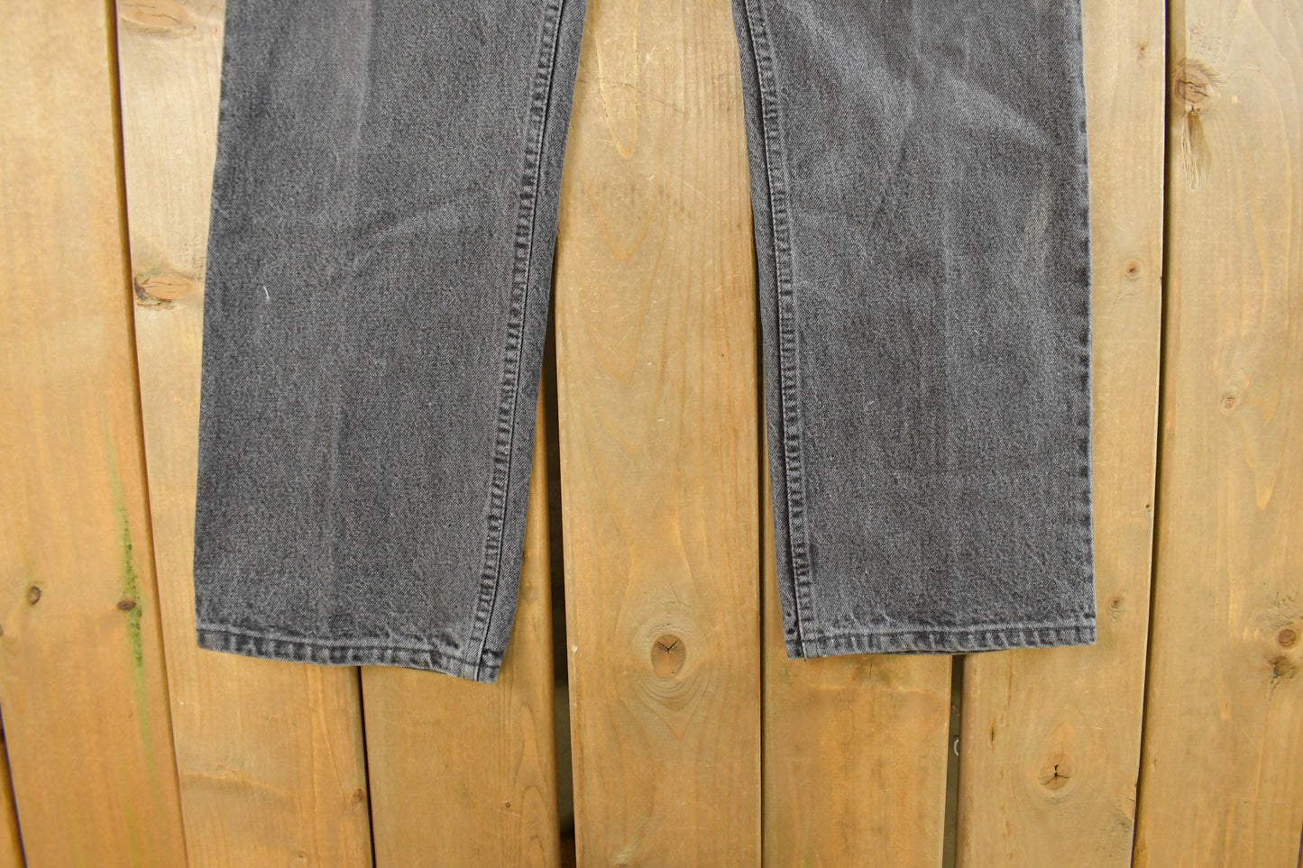 Vintage 1990s Levi's 619 Straight Orange Tab Denim Jeans Men's 36 x 31 from propervintagecanada