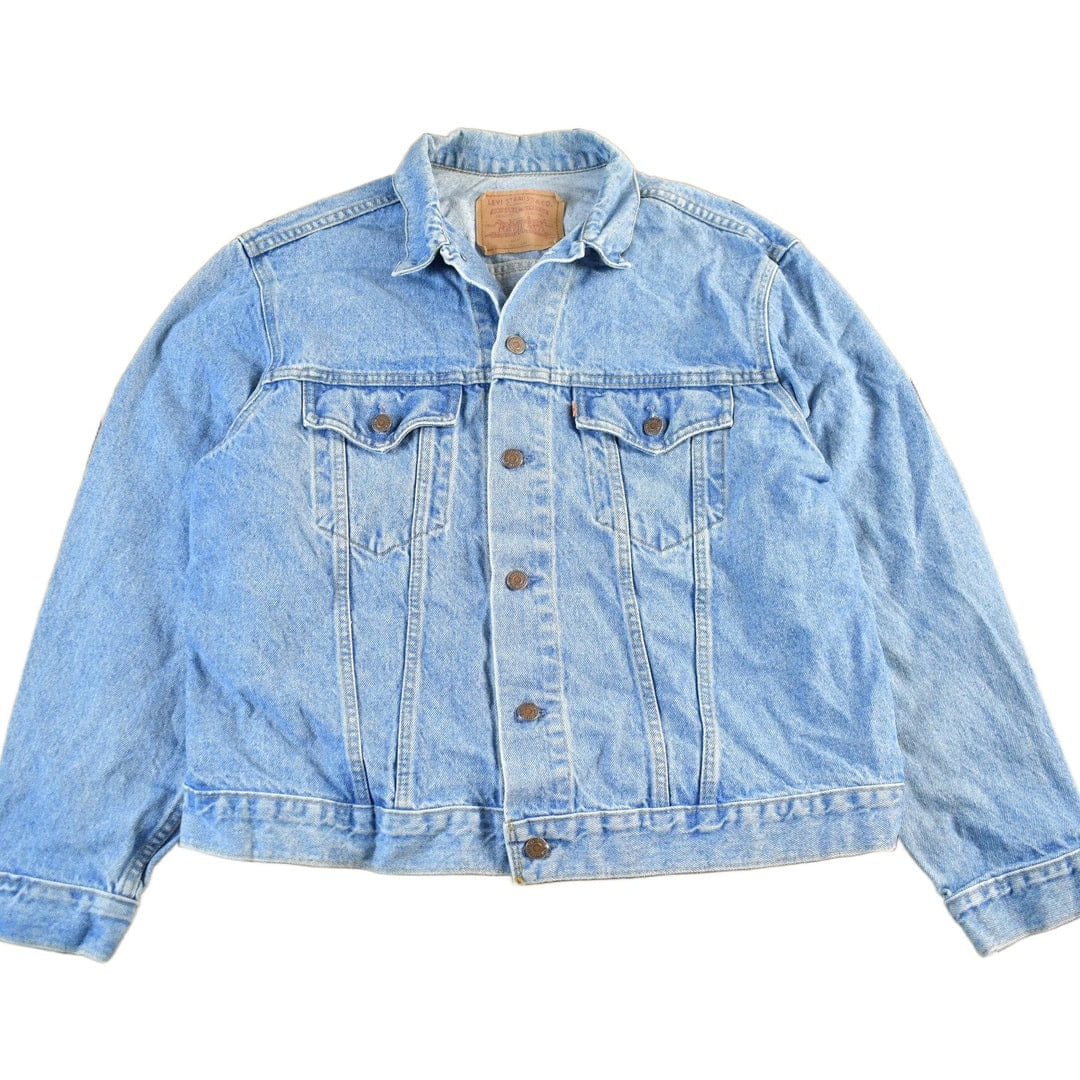 Vintage 1990s Levi's Denim Jean Trucker Men's Medium from propervintagecanada