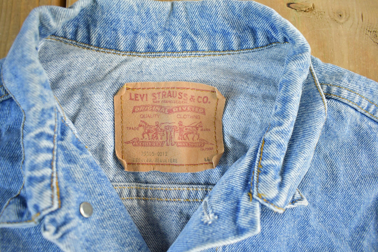 Vintage 1990s Levi's Denim Jean Trucker Men's Medium from propervintagecanada