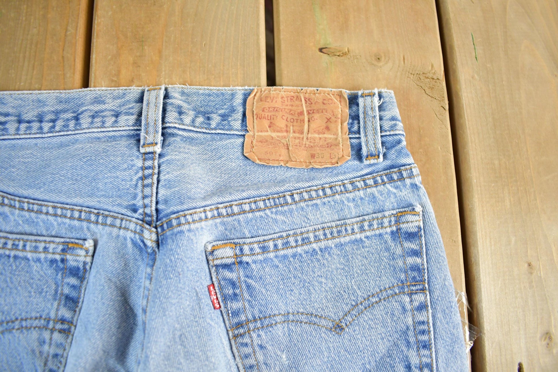 Vintage 1990s Levi's Denim Jeans Men's 28 x 27 from propervintagecanada