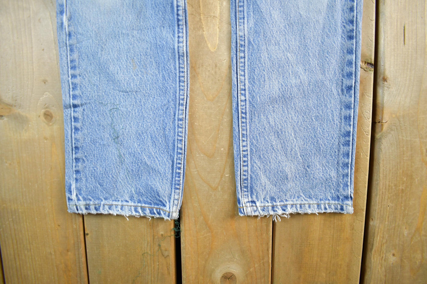 Vintage 1990s Levi's Denim Jeans Men's 28 x 27 from propervintagecanada