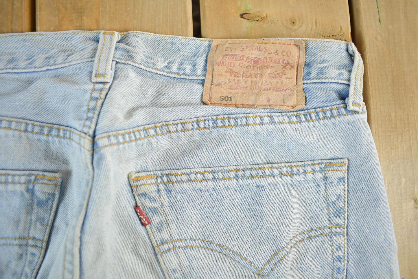 Vintage 1990s Levi's Distressed 501 Denim Jeans Men's 32 x 30
