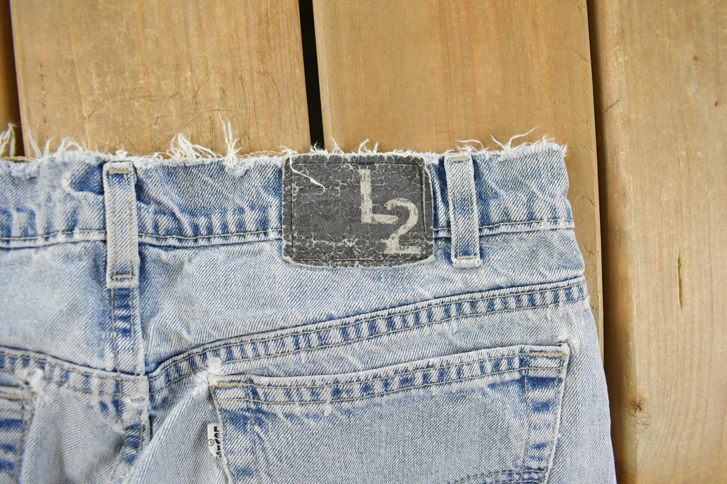 Vintage 1990s Levi's Distressed Relaxed Fit Denim Jeans Men's 32 x 29 / 90s Levi's / Distressed Sun Faded Jeans / Made in USA from propervintagecanada