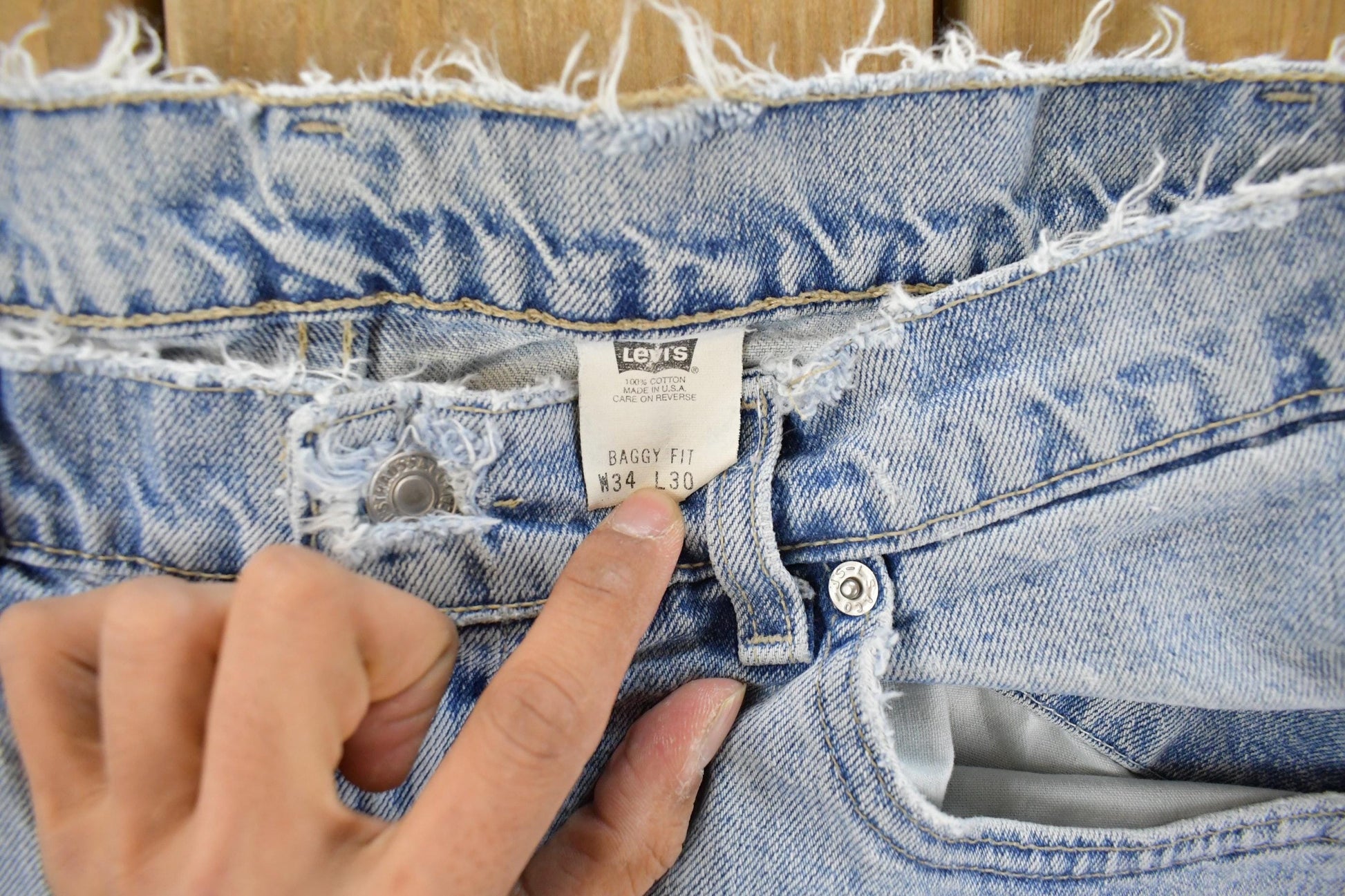 Vintage 1990s Levi's Distressed Relaxed Fit Denim Jeans Men's 32 x 29 / 90s Levi's / Distressed Sun Faded Jeans / Made in USA from propervintagecanada