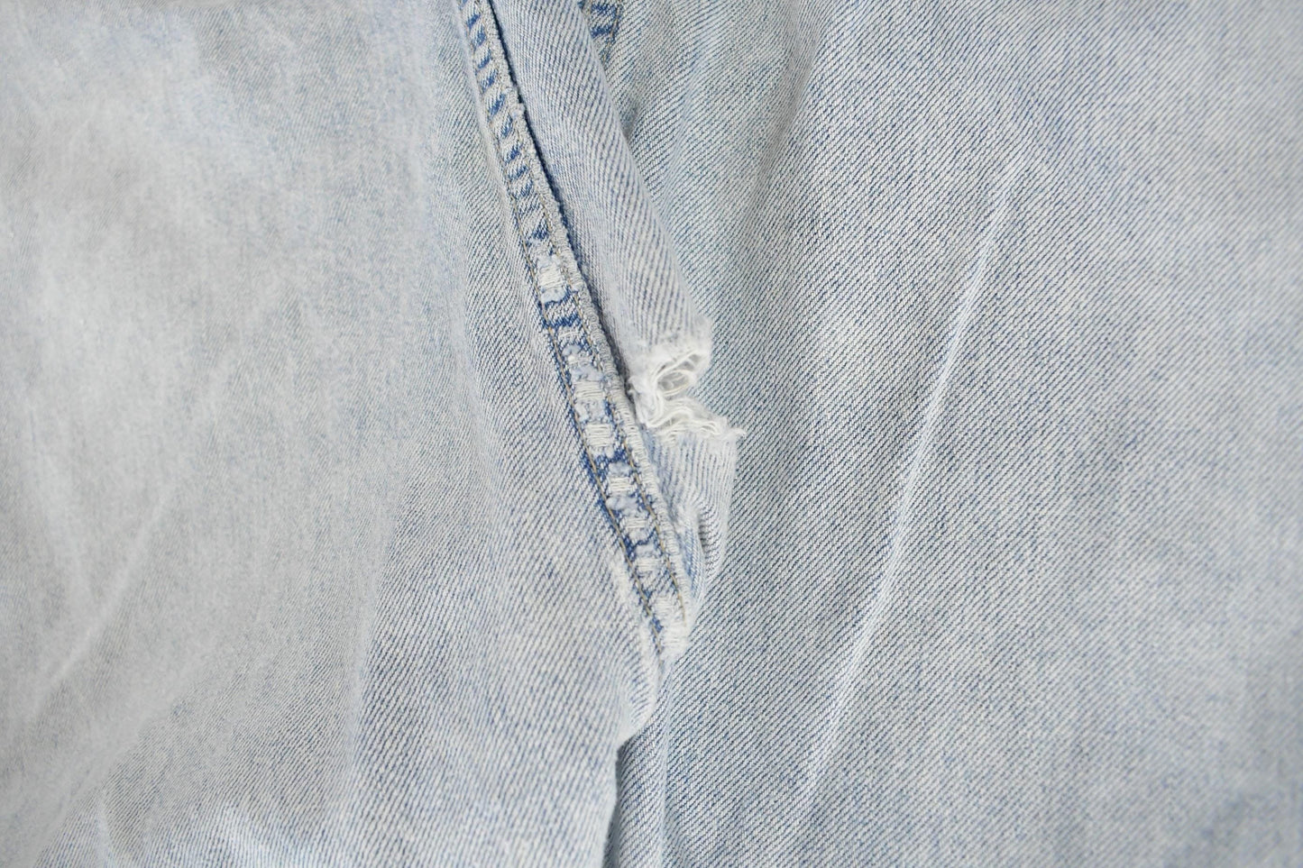 Vintage 1990s Levi's Distressed Relaxed Fit Denim Jeans Men's 32 x 29 / 90s Levi's / Distressed Sun Faded Jeans / Made in USA from propervintagecanada