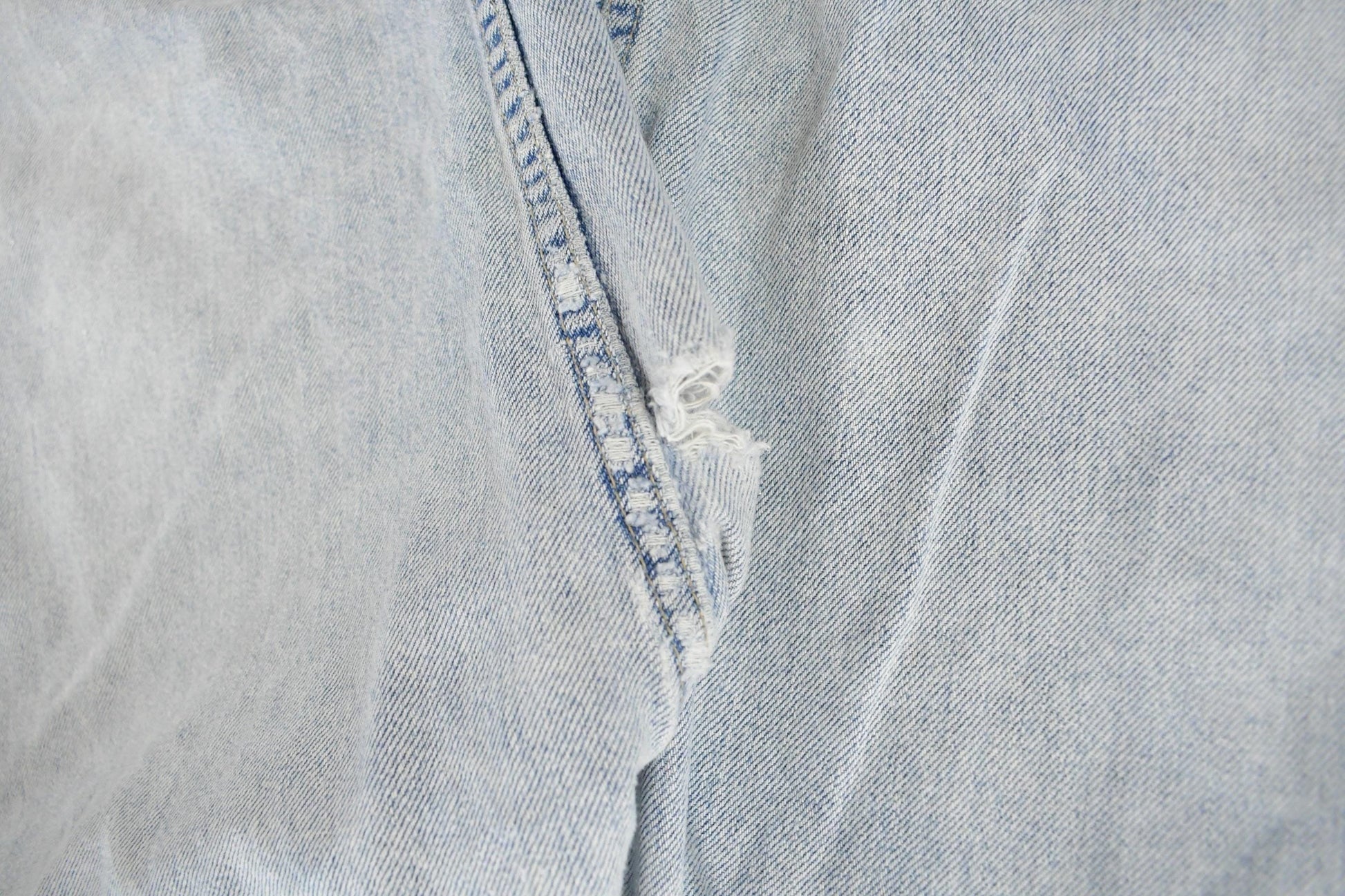 Vintage 1990s Levi's Distressed Relaxed Fit Denim Jeans Men's 32 x 29 / 90s Levi's / Distressed Sun Faded Jeans / Made in USA from propervintagecanada