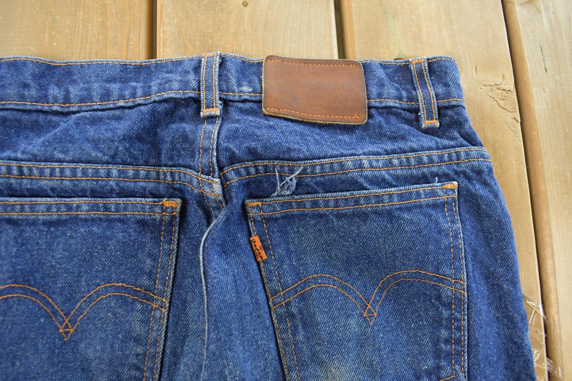 Vintage 1990s Levi's Orange Tab Straight Fit Denim Jeans Men's 28 x 26 from propervintagecanada