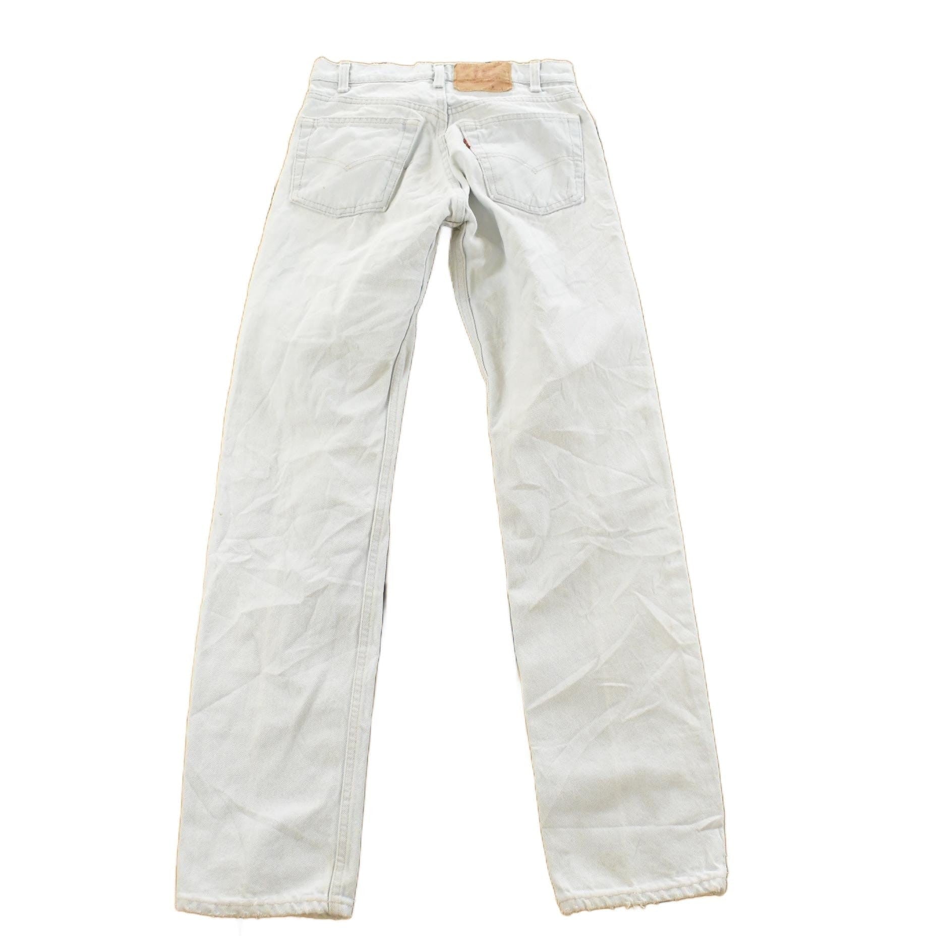 Vintage 1990s Levi's Regular Straight Denim Jeans Men's 28 x 32 from propervintagecanada