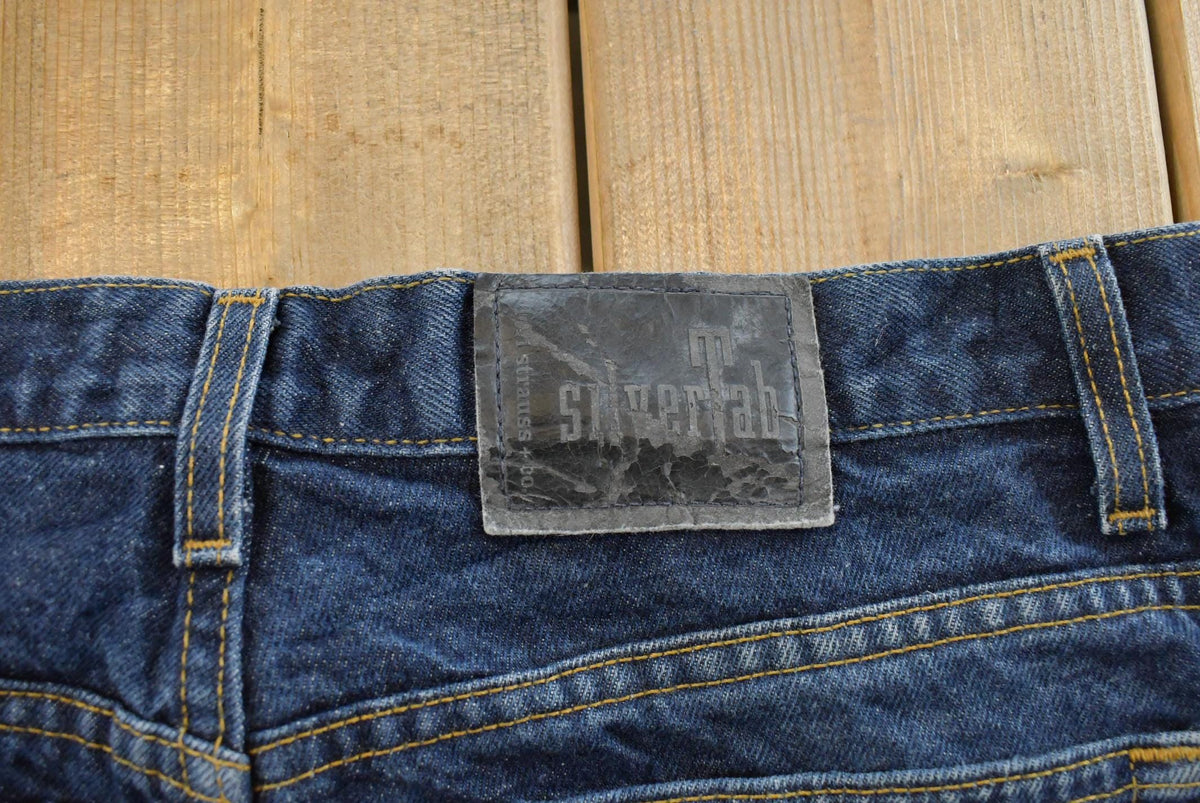 Vintage 1990s Levi's Silver Tab Relaxed Guy's Fit Denim Jeans Women's 32 x 39 from propervintagecanada