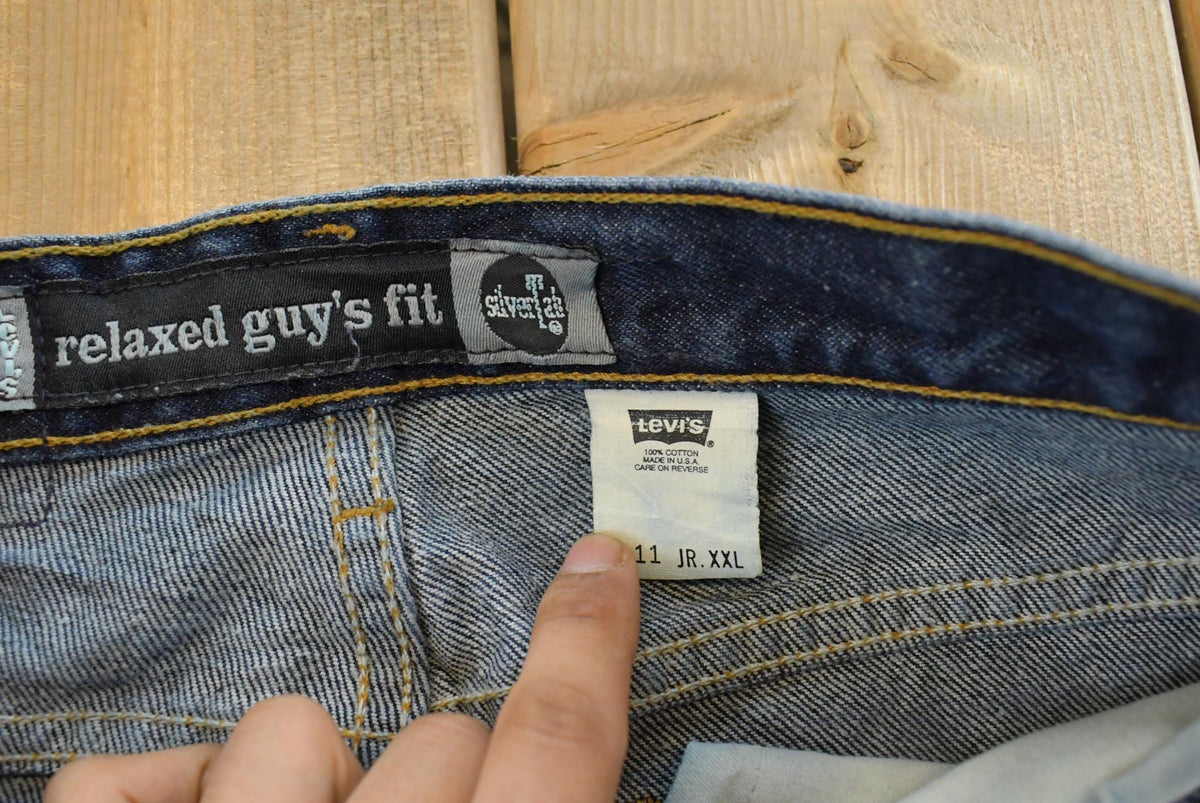 Vintage 1990s Levi's Silver Tab Relaxed Guy's Fit Denim Jeans Women's 32 x 39 from propervintagecanada