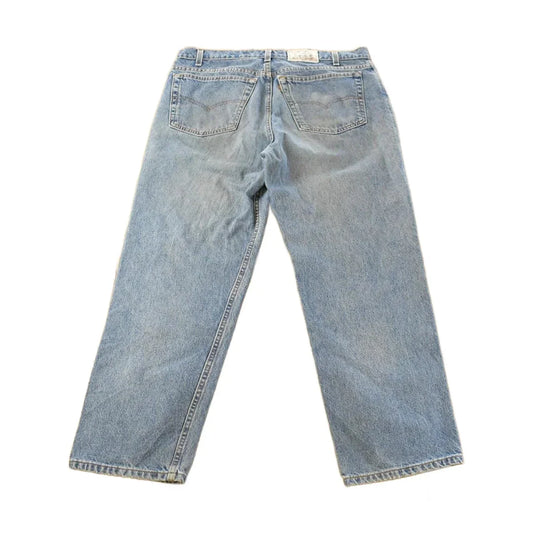 Vintage 1990s Levi's Strauss Signature 540 Relaxed Fit Denim Jeans Men's 36 x 29 from propervintagecanada