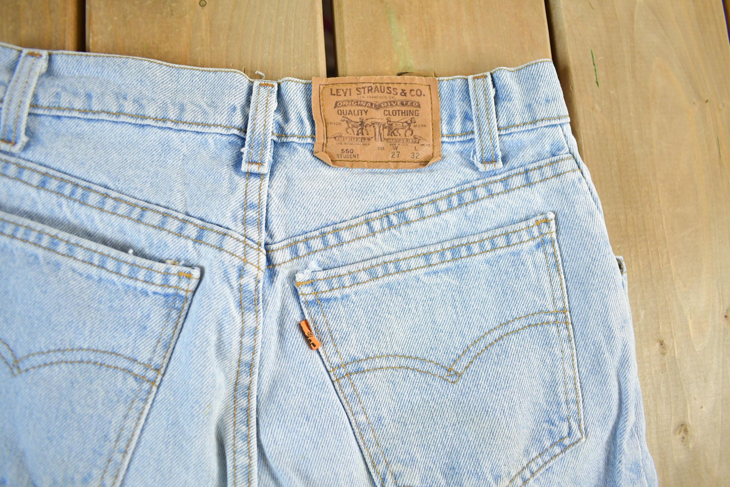 Vintage 1990s Levi's Student Denim Jeans Women's Small 26 x 31 from propervintagecanada