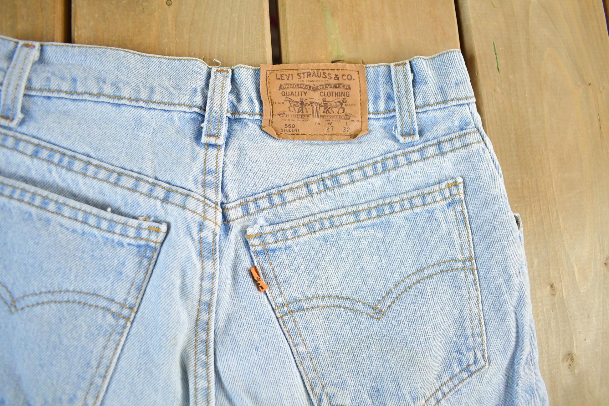 Vintage 1990s Levi's Student Denim Jeans Women's Small 26 x 31 from propervintagecanada