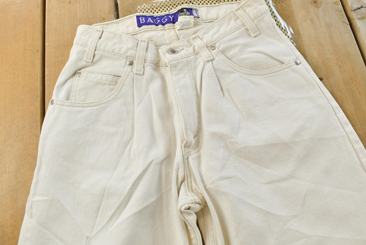 Vintage 1990s Levi Silver Tab Baggy Wide Leg Denim White Jeans Men's 28 x 29.5 from propervintagecanada