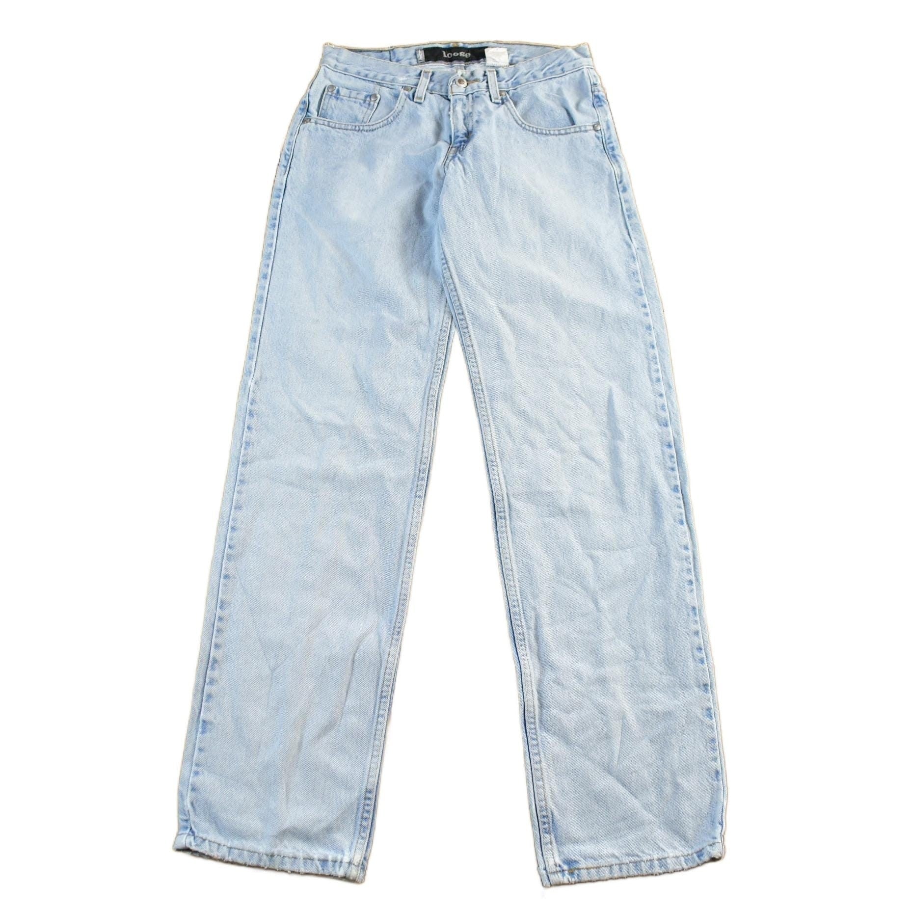 Vintage 1990s Levi Silver Tab Loose Denim Jeans Womens 28 x 32 from propervintagecanada