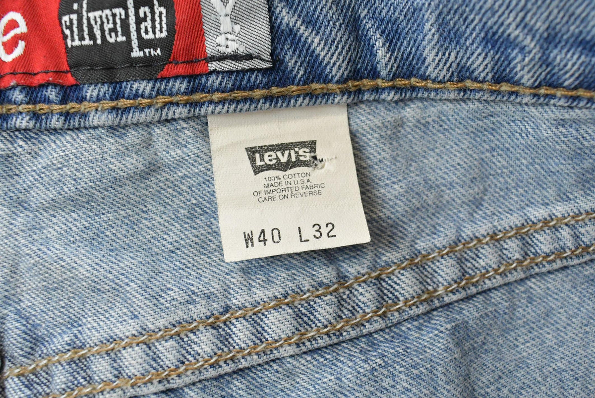 Vintage 1990s Levi Silver Tab Loose Wide Leg Denim Blue Jeans Men's 37 x 32 from propervintagecanada