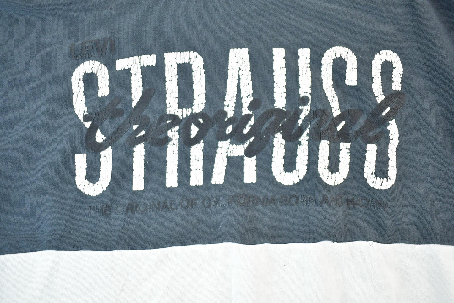 Vintage 1990s Levi Strauss Souvenir Crewneck Sweatshirt Men's XL from propervintagecanada