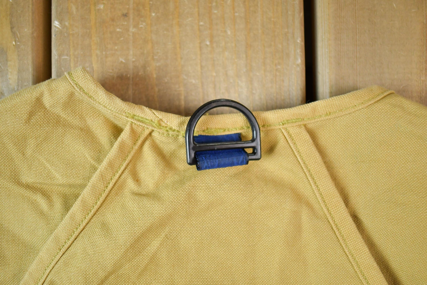 Vintage 1990s Light Fishing Tactical Vest Jacket Men's L from propervintagecanada