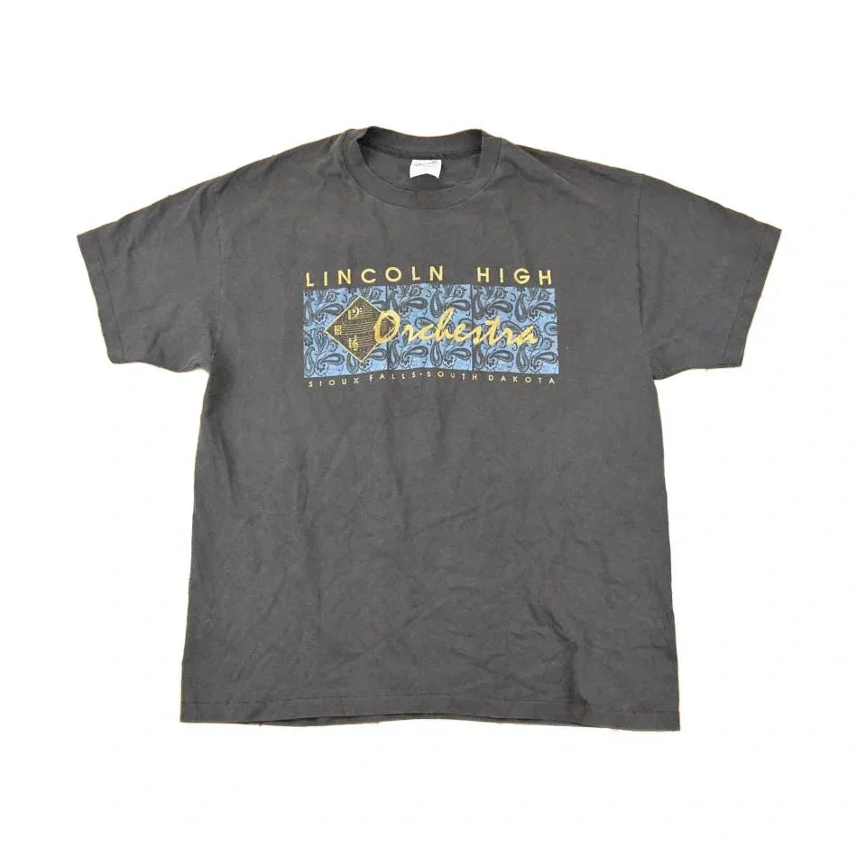Vintage 1990s Lincoln High Orchestra Souvenir South Dakota T-Shirt Men's XL / Destination Shirt / 90s Single Stitch Tee from propervintagecanada