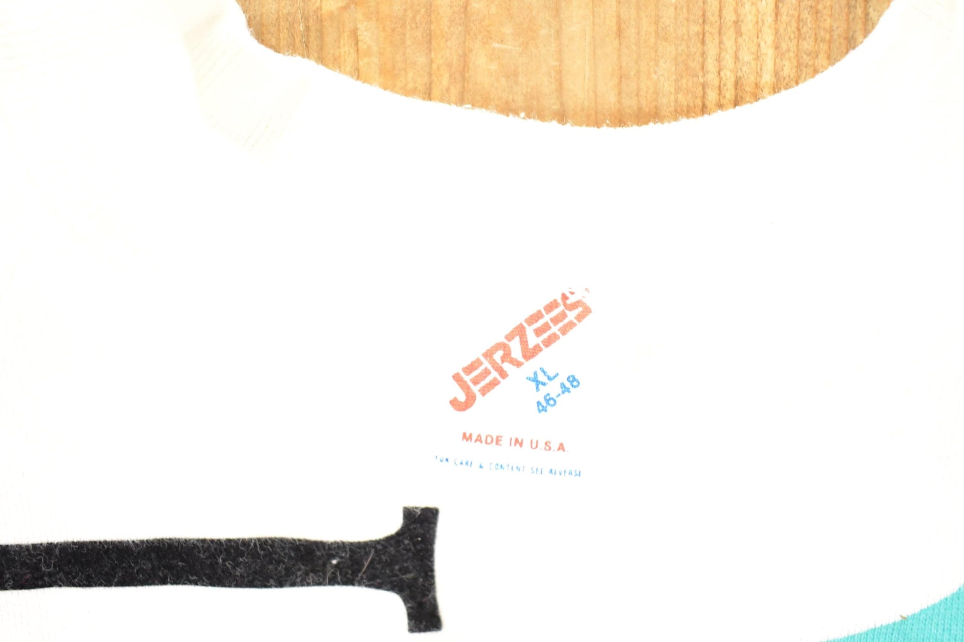 Vintage 1990s Lindsay Laugh Now Cry Later Graphic Print Crewneck Sweatshirt Men's L from propervintagecanada