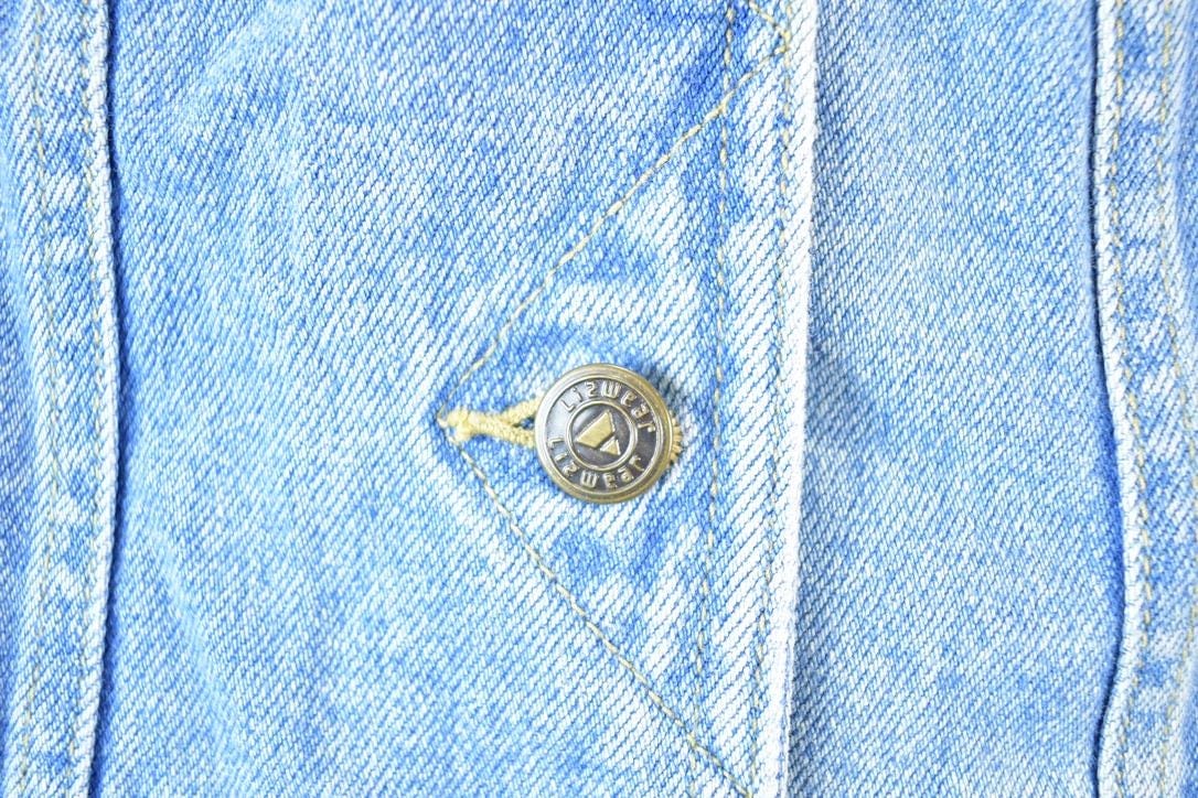 Vintage 1990s Lizwear Denim Button Up Cowgirl Vest Women's M from propervintagecanada