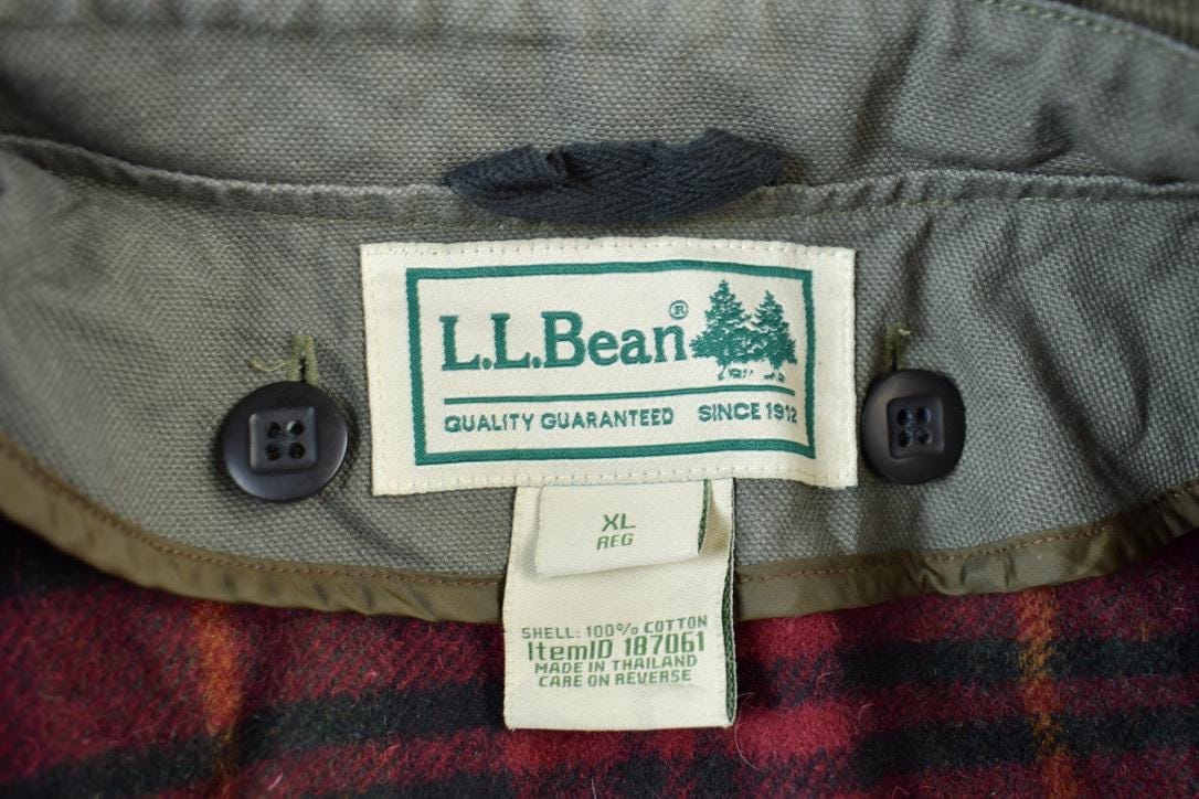 Vintage 1990s LL Bean Chore Jacket Men's XL from propervintagecanada