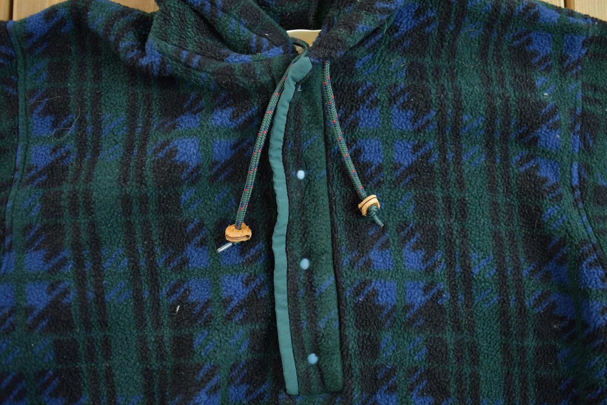 Vintage 1990s LL Bean T Snap Fleece Hoodie Women's S from propervintagecanada