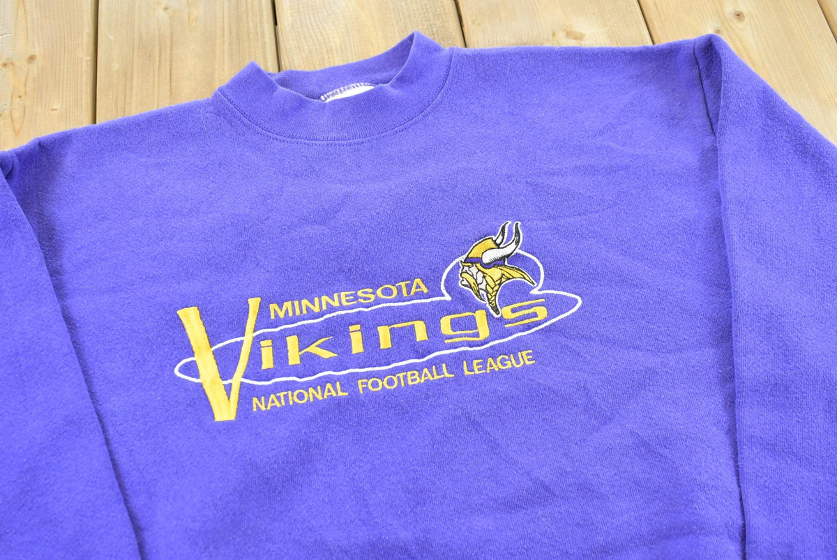 Vintage 1990s Logo Athletic Minnesota Vikings Embroidered NFL Crewneck Sweatshirt Men's S from propervintagecanada