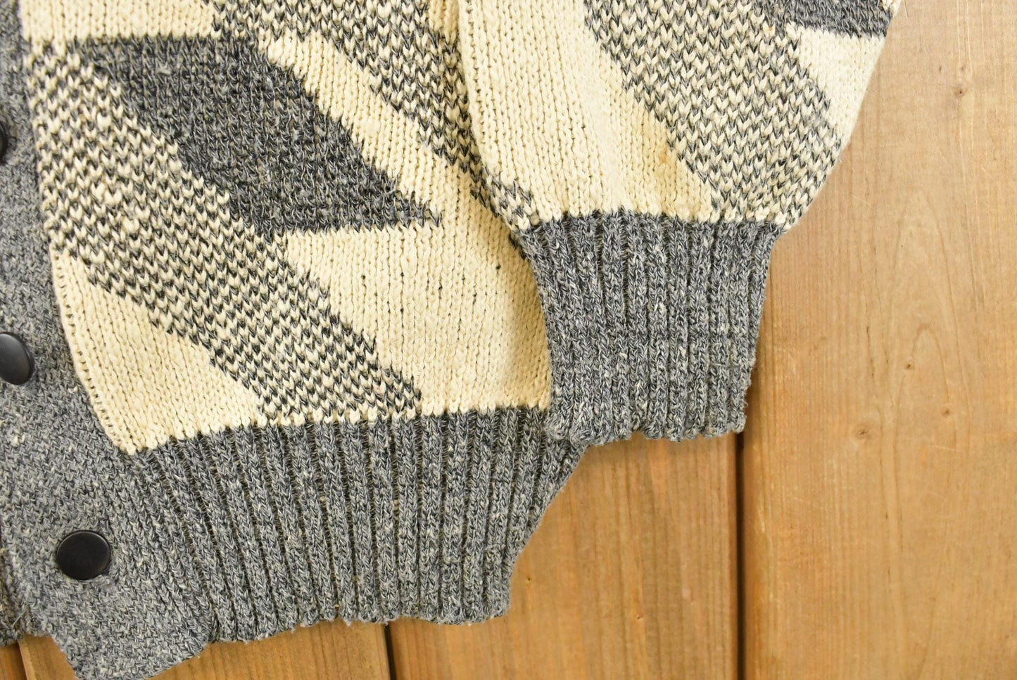 Vintage 1990s London Fog Knit Abstract Pattern Cardigan Sweater Mens Large from propervintagecanada