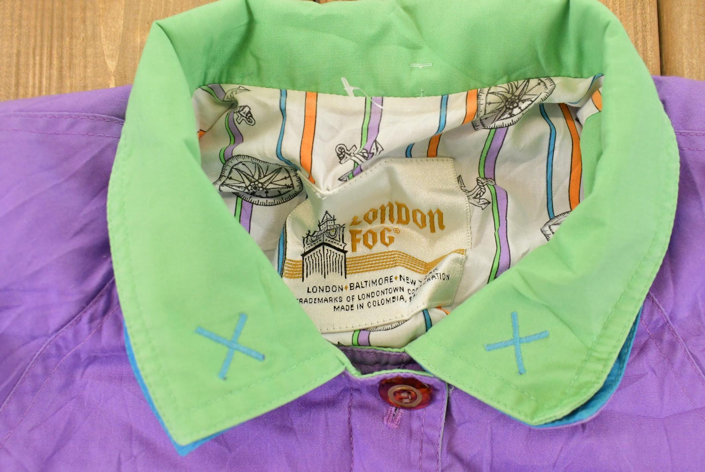 Vintage 1990s London Fog Windbreaker Jacket Women's Medium from propervintagecanada