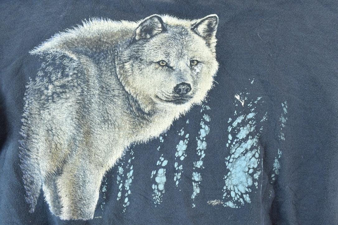 Vintage 1990s Lone Wolf Outdoorsman Crewneck Sweatshirt Men's Large from propervintagecanada