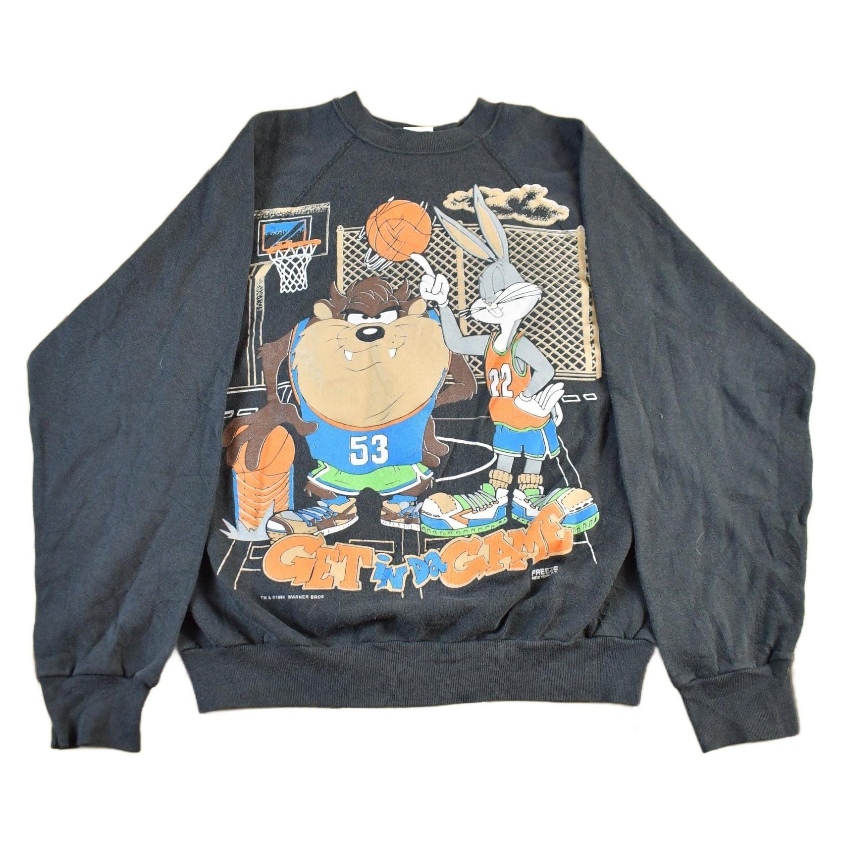 Vintage 1990s Looney Tunes Basketball Crewneck Sweatshirt Men's L from propervintagecanada